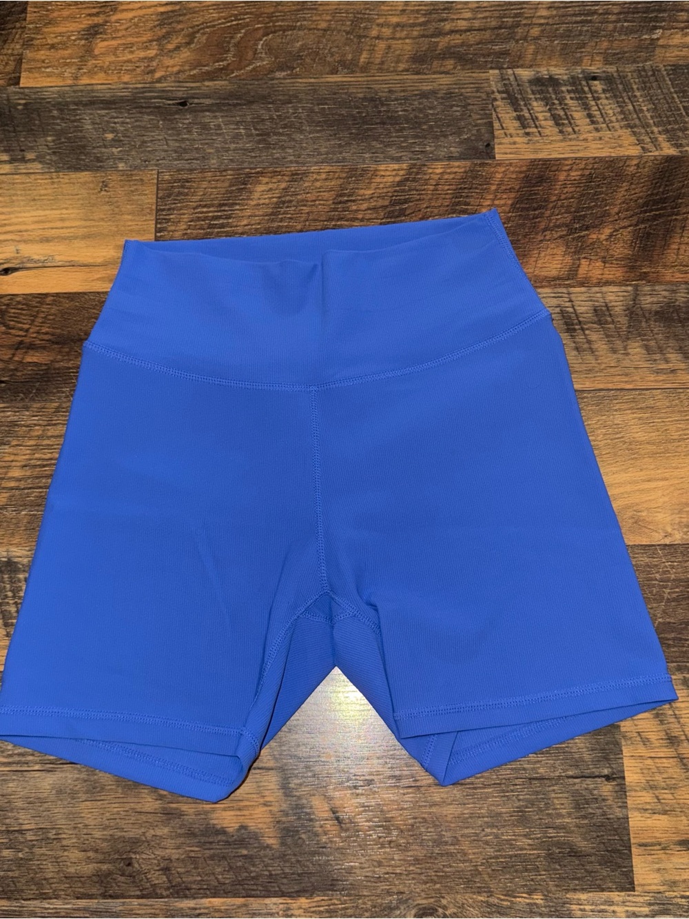 Wilo High-Rise Bike Shorts in Vibrant Royal Blue